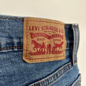 Levi's Classic Indigo women’s Jeans